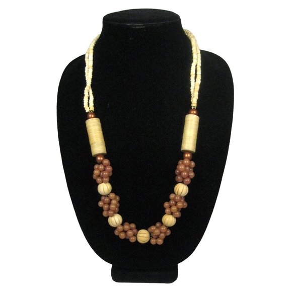 Vintage Estate Necklace 27 Inch Wooden Beaded Brown Jewelry Strand String - Picture 1 of 4